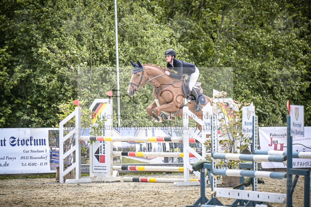 DOS_4714 | Entdecke hochwertige Reitturnierfotos von Foto Oger. Professionell, emotional und authentisch – jetzt Lieblingsmomente im Shop bestellen. - Realisiert mit Pictrs.com