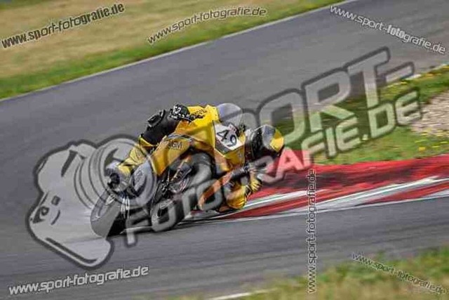 pubi6556 | Professionelle Fotos von Sportveranstaltungen, aber auch Hochzeiten und anderen Events. - Realisiert mit Pictrs.com