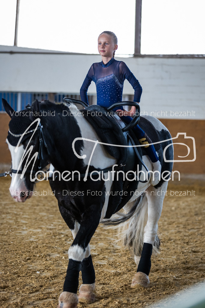 SS-Maxi-015 | MomenTaufnahmen Pferdesportfotos