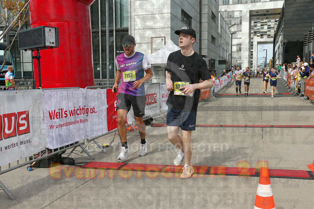250920_1328_EX1_4809 | Sportfotografie im Rhein-Sieg Kreis, Köln, Bonn, NRW, Rheinland Pfalz, Hessen, etc. Unser Tätigkeitsfeld umfasst den Laufsport vom Volkslauf über den Marathon, Duathlon, Triathon bis zum Ultralauf wie Kölnpfad Ultra oder Schindertrail.