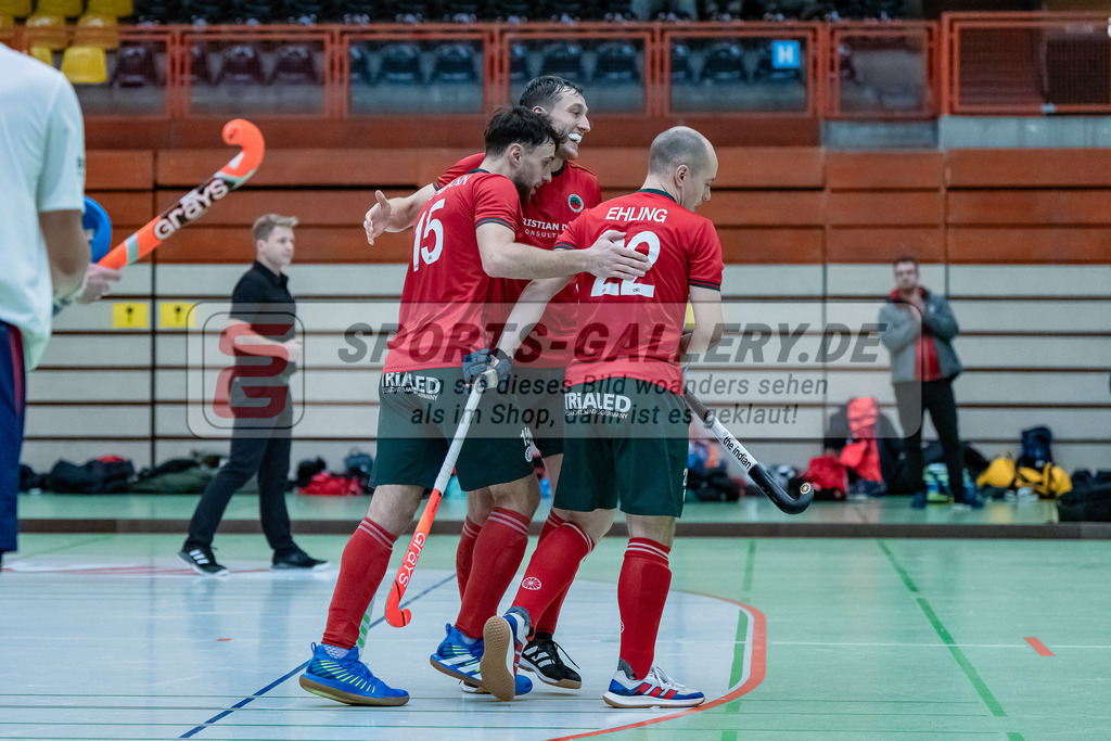 HK_20231217_107580 | 1. Bundesliga Herren Crefelder HC - Düsseldorfer HC  am 17.12.2023 Sporthalle Glockenspitz, Krefeld , #cq5# , Boomes Anton ( Crefelder HTC #23 ) , Ehling Jonathan ( Crefelder HTC #22 )