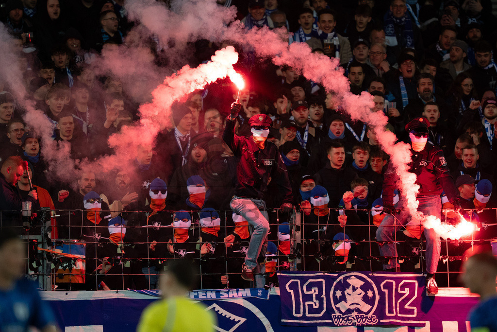 SV Stuttgarter Kickers vs. SGV Freiberg, Fussball, WFV-Pokal, Viertelfinale, 17.03.2026 | Fans SV Stuttgarter Kickers,SV Stuttgarter Kickers vs. SGV Freiberg, Fussball, WFV-Pokal, Viertelfinale, 17.03.2026Foto: photosbyphips/Philip Ziegler