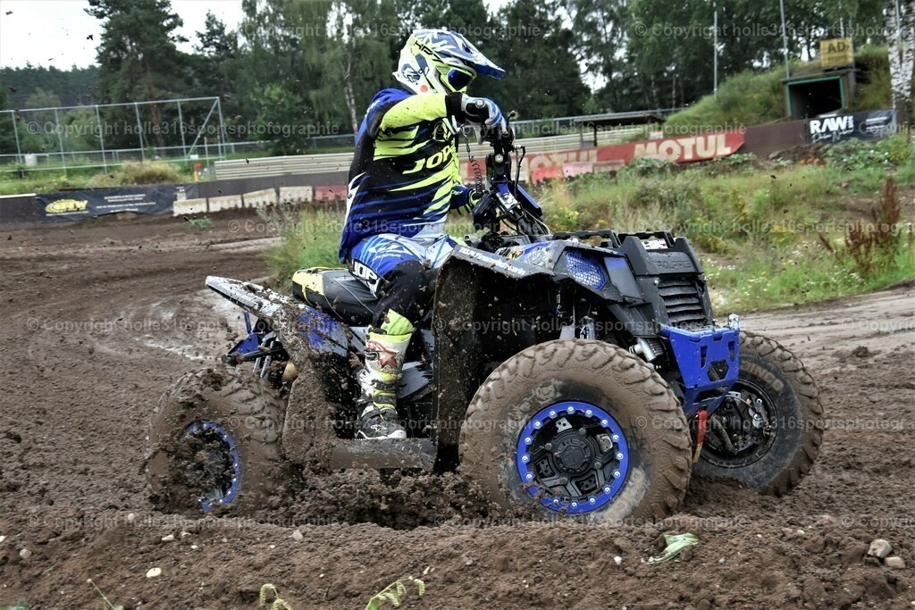 DSC_0112 (2) | Sportfotografie , Motorsport, Motoross, Reitsport, Mointainbike, Enduro,
Landschaft , Outdoor, Eventfotografie, Landschaft, Bilder online bestellen - Realisiert mit Pictrs.com