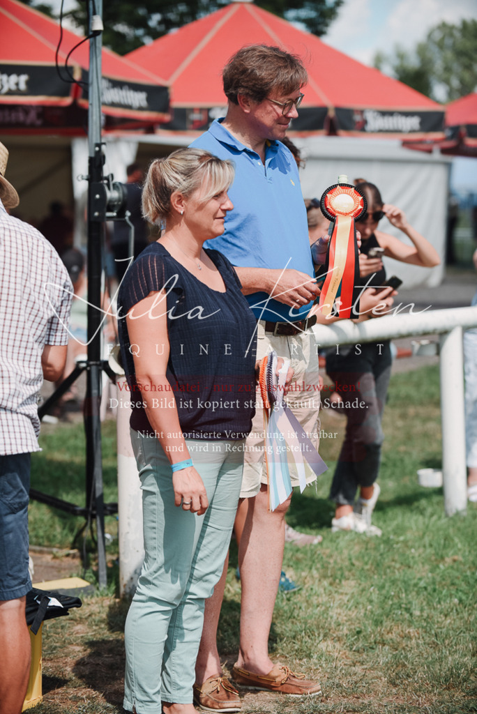 DSC_5873 | Pferde- und Turnierfotografie in Westsachsen. Pferdeportraits, Auftragszeichnungen und intuitive Kunst.