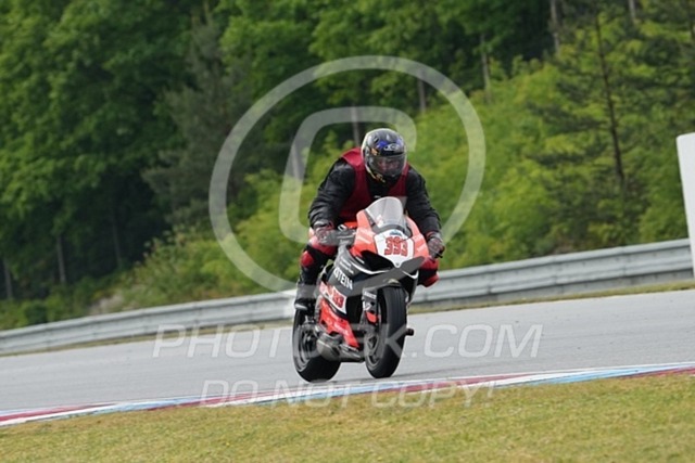 2024_05_03_PBK_13712 | Sportfotografie; SlowMotion; Video; Rennstrecke; Hafeneger; Speer; Racing; RSE; BMW; CBO; Trackday; Motorsportarena; Hockenheimring; Brno; Most; Barcelona; Valencia