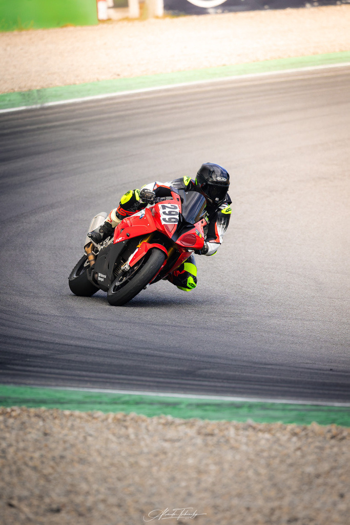 Ducati Trackday Hockenheimring 2026 | Entdecken Sie die faszinierende Welt von Alexander Tschuncky Arts: Kreative Fotografie, atemberaubende Automobilkunst und hochwertiger Bilderdruck. Lassen Sie sich inspirieren! - Realisiert mit Pictrs.com