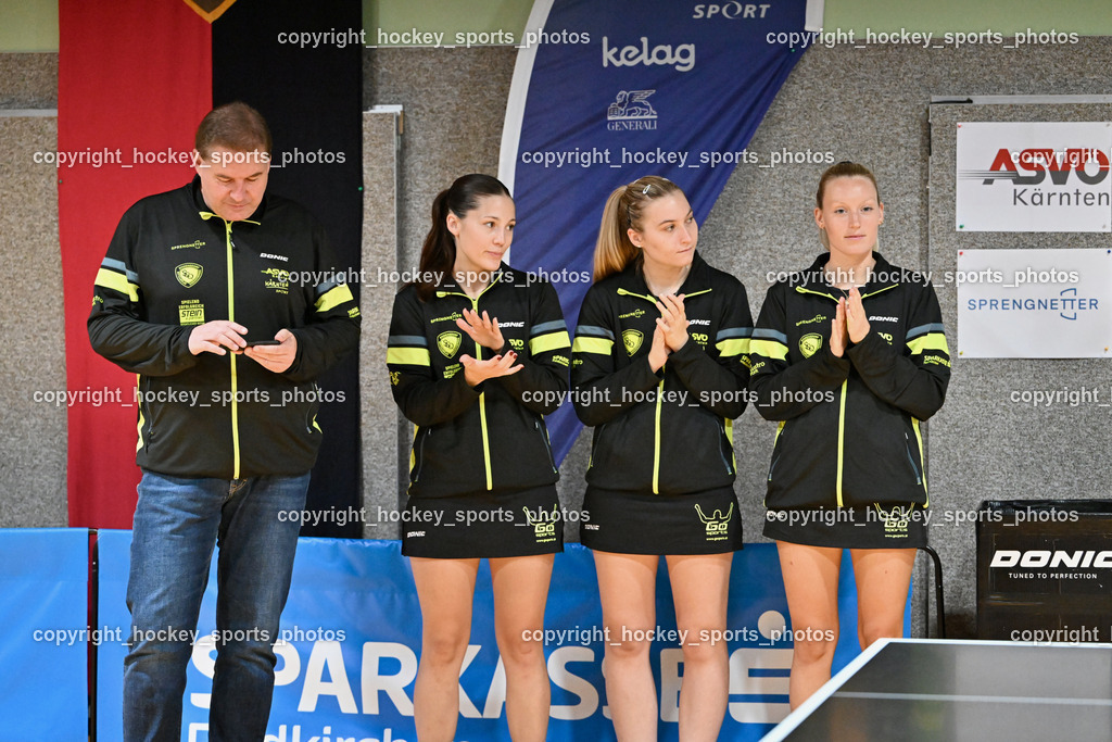 SCO Ossiachersee Bodensdorf vs. SU Spk. Kufstein | Ritzinger Werner Coach, Vovk Aleksandra, Paulin Lea, Strazar Katarina, SCO Ossiachersee Bodensdorf vs. SU Spk. Kufstein, SCO Ossiachersee Bodensdorf vs. SU Spk. Kufstein am 04.10.2024 in Bodensdorf (SCO Halle Bodensdorf), Austria, (Photo by Bernd Stefan)