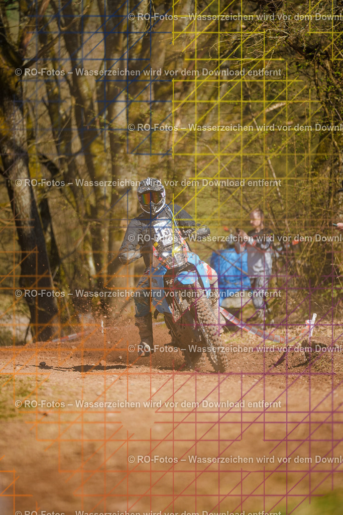 3 Lauf Mernes-1152 | Sportfotografie von RO-Fotos: Motorsport, Motocross, Enduro, Laufveranstaltungen und Triathlon. Professionelle Fotos von Sportlern und Events. - Realisiert mit Pictrs.com