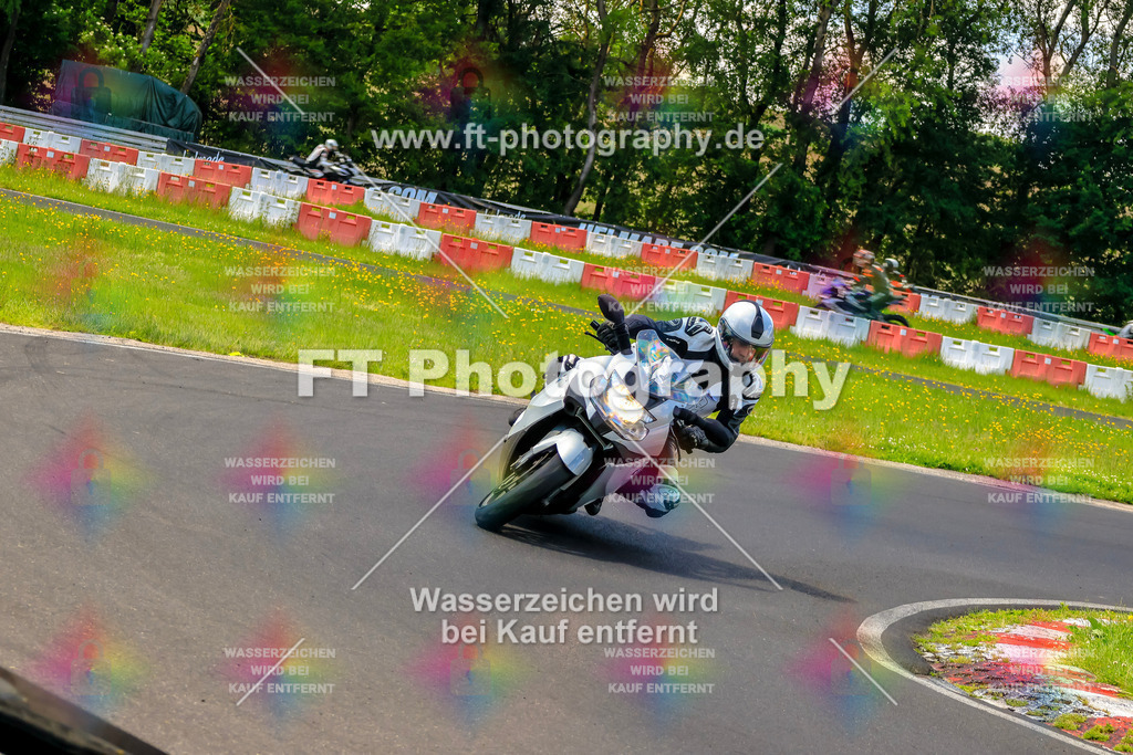 VBK-8038 | Hier findet Ihr Bilder von Touristenfahrten auf der Nürburgring Nordschleife oder von anderen Veranstaltungen die ich besucht habe. Viel Spass beim Durch Schauen 