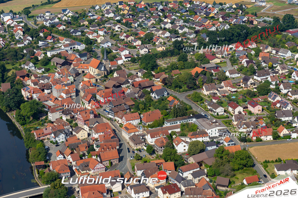 Das Luftbild der Stadt Marktzeuln wurde 2021 vom Flugzeug heraus erstellt (keine Drohne) Aufnahmehöhe ca.450 Meter- hohe Bildauflösung und Druck-Qualität garantiert!