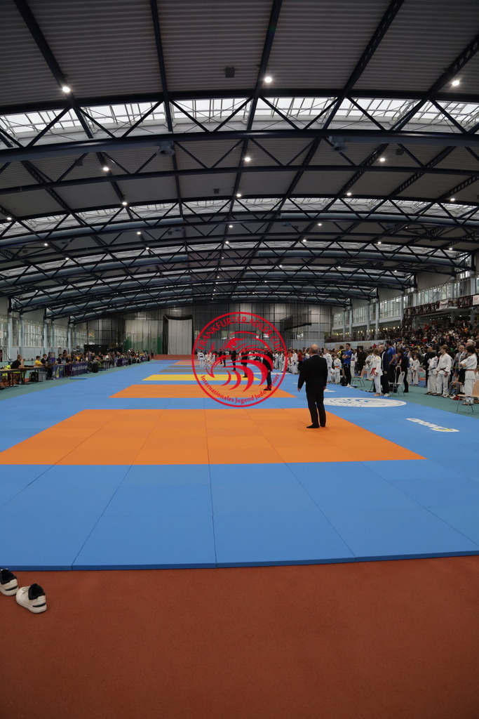 IMG_9087 | Fotos vom Adler Cup - Pictures from Adler Cup

Hier findet Ihr alle Eindrücke und großen Momente der Adler Cup Wochenenden. Here you will find all impressions and great moments of the Adler Cup weekends. - Realisiert mit Pictrs.com