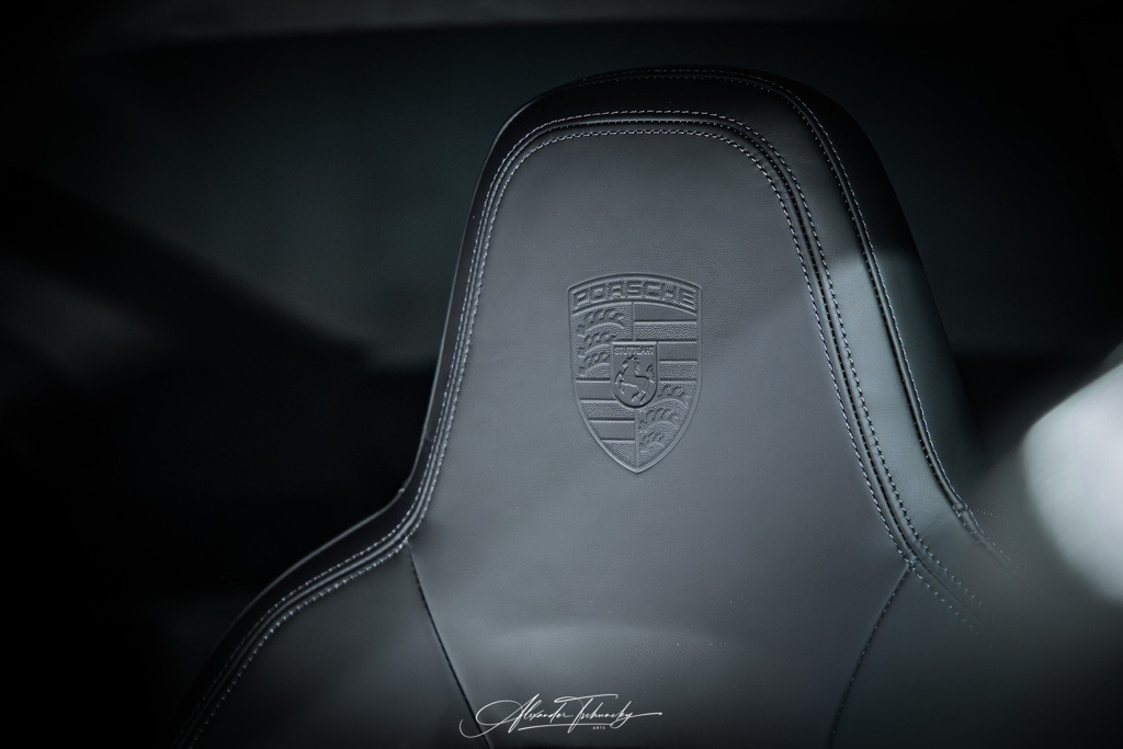 911 GT3 Touring Clausi | Entdecken Sie die faszinierende Welt von Alexander Tschuncky Arts: Kreative Fotografie, atemberaubende Automobilkunst und hochwertiger Bilderdruck. Lassen Sie sich inspirieren! - Realisiert mit Pictrs.com