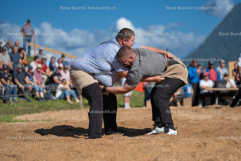 DSC08866-2 | René Burch leidenschaftlicher Fotograf aus Kerns in Obwalden.  Hier finden sie Sport, Landschaft und Natur Fotografie.
 - Realisiert mit Pictrs.com
