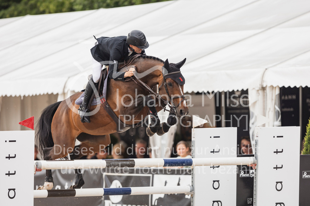 250601_MayDays_GP-501 | Deine schönsten Turniermomente als professionelle Fotos! Entdecke hochwertige Pferdesport-Fotografie im Online-Shop. Jetzt Fotos finden & bestellen!