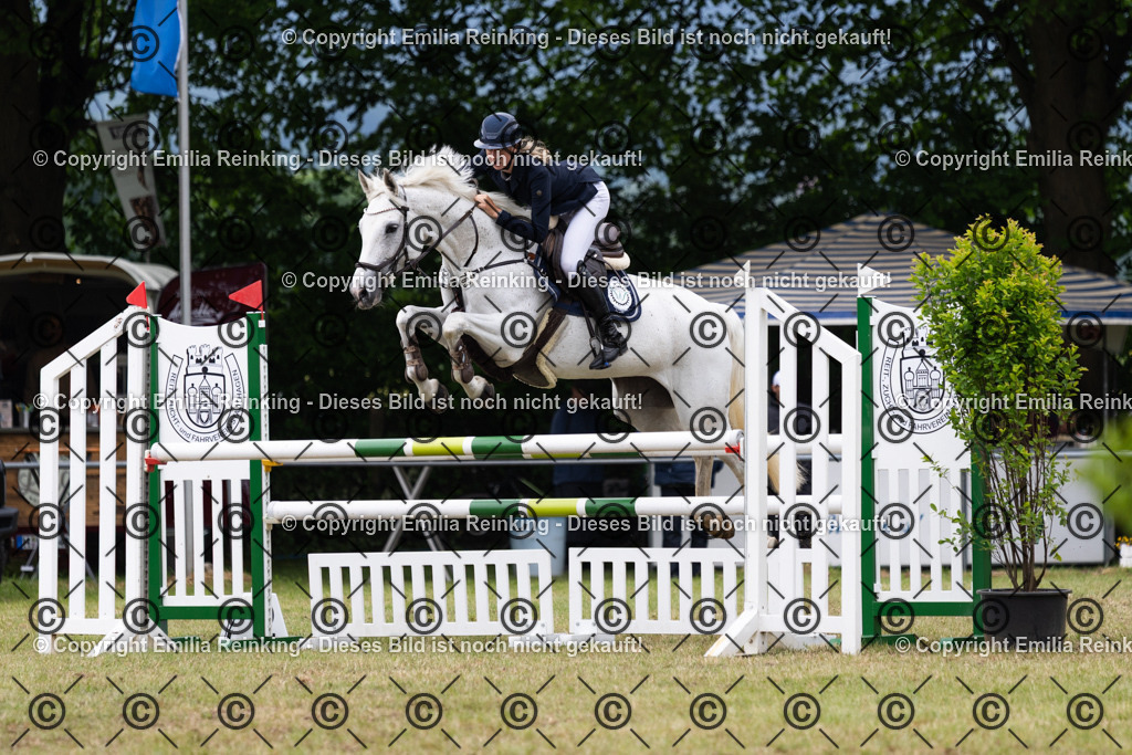 CL5A8898 | Emilia Reinking Fotografie - Realisiert mit Pictrs.com