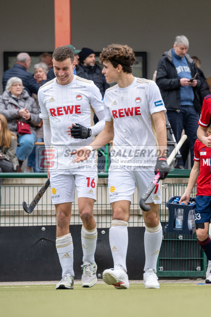 SFE_20230415_0211 | Deutsche Meisterschaft Männliche U16 Halle 2023 am 15.04.2023 in Düsseldorf (Düsseldorfer Hockeyclub 1905 e.V.), Photo: Stephan Fehrmann 2022 (Sports-Gallery),Antheus Barry ( Rot-Weiss Köln #16 )