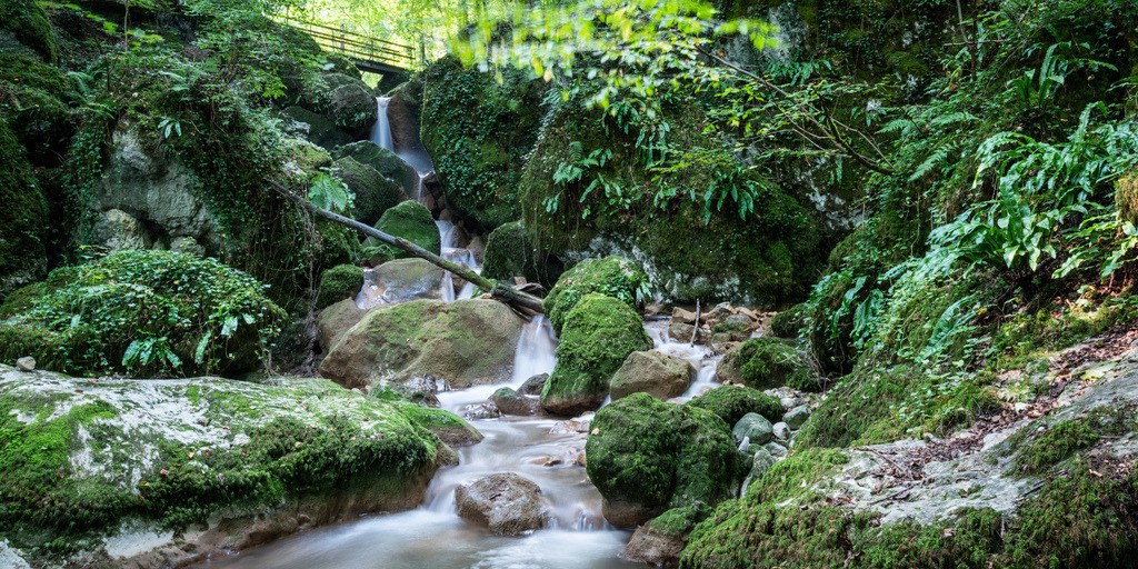 Wanderung Chastelbach - Himmelried | Schöne Fotografien aus der Stadt und der Natur zum bestellen oder selber hochladen. Druck auf Foto, Postkarte, Kalender, FineArt Hahnemühle, Alu-Dibond , Akustikbilder zur Absorption von Schall und Lärm etc. - Realisiert mit Pictrs.com