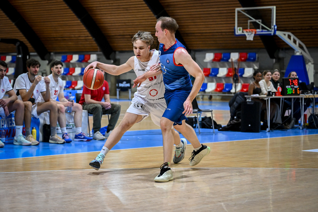 gml_027 | Fotos von Basketballspielen aus dem Raum NRW fotografiert von Gero Mueller-Laschet und Daniel Schaefer - Realisiert mit Pictrs.com