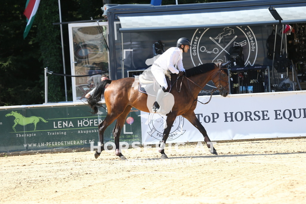 DL2Q2812 | Willkommen bei Brunnmayr - Design & Fotografie – Ihrem Spezialisten für Reitturniere und Pferdeveranstaltungen in Oberösterreich, Salzburg und Bayern! Seit über 17 Jahren sind wir leidenschaftlich dabei.