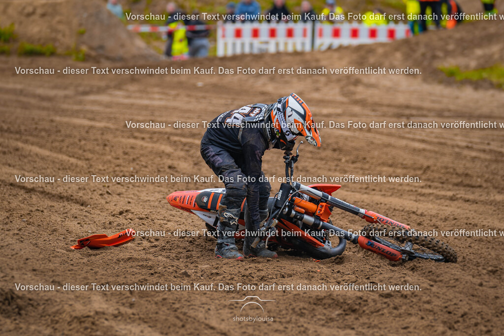 05_17_GroßGlienicke_clubsport-1478 | Sportfotografin aus Berlin-Brandenburg mit Fokus auf Motocross. Ich halte deine sportliche Leistung und echte Emotionen auf und neben der Strecke professionell fest. Entdecke die Fotos von deinem Rennen und bestelle sie direkt hier im Shop.