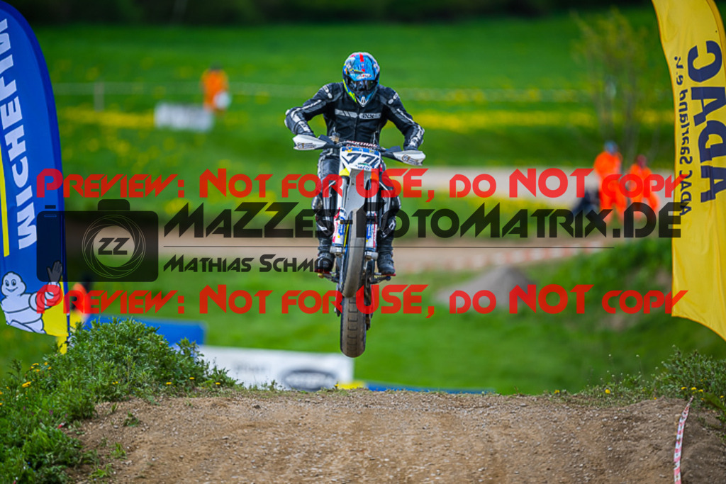 MaZZes_FotoMatrix_230506_1968 | S4