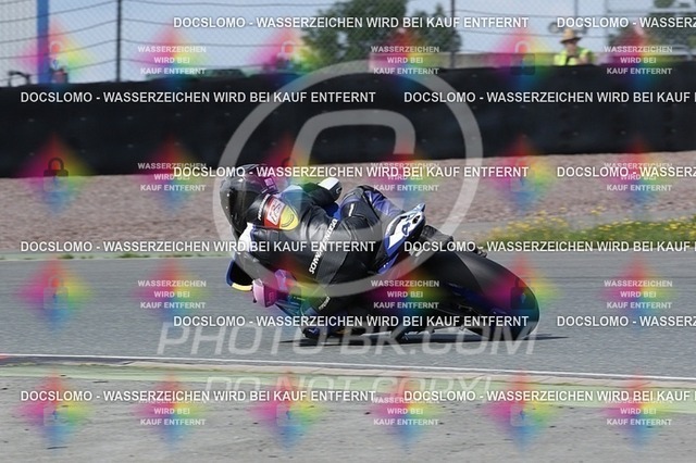 2016-07-01-PBK-2304 | Sportfotografie; SlowMotion; Video; Rennstrecke; Hafeneger; RSE; Speer; Trackday; Motorsportarena; Hockenheimring; Brno; Most; Barcelona; Valencia, Benny; Kaetzmer;