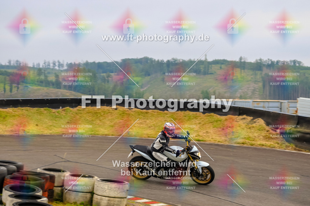 OBK-5949 | Hier findet Ihr Bilder von Touristenfahrten auf der Nürburgring Nordschleife oder von anderen Veranstaltungen die ich besucht habe. Viel Spass beim Durch Schauen 