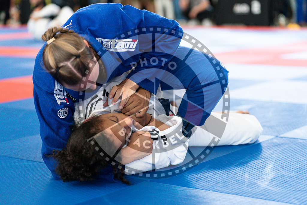 20250510PBB1411 | Athletes compete during the JJLG Berlin Open Jiu-Jitsu Championship on May 10, 2025 in Berlin, Germany. © Chiara Dazi / photoblackbelt
