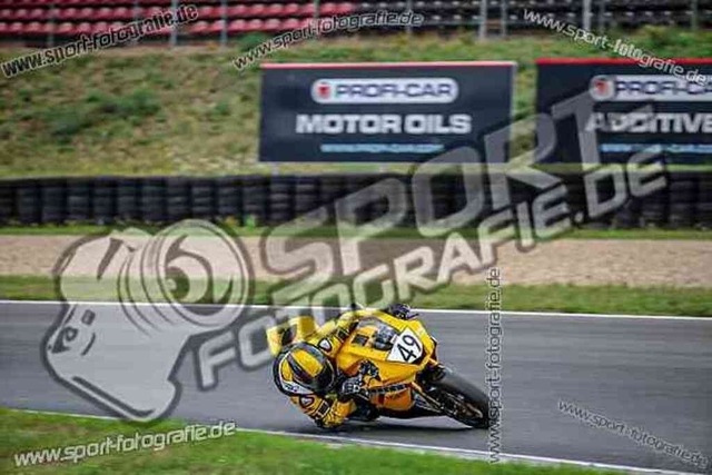 pubi7016 | Professionelle Fotos von Sportveranstaltungen, aber auch Hochzeiten und anderen Events. - Realisiert mit Pictrs.com