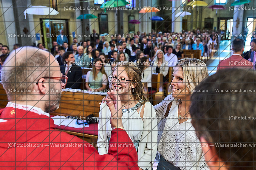 ALP0801_PfarrFirmung Wieselburg_Firmvorgang | (C)FotoLois.com, Alois Spandl, Firmung in der Pfarrkirche Wieselburg mit Generalvikar Dr. Christoph Weiss, Dechant Pfarrer Daniel Kostrzycki und Monignore Franz Dammerer, Sa 15. Juni 2024.