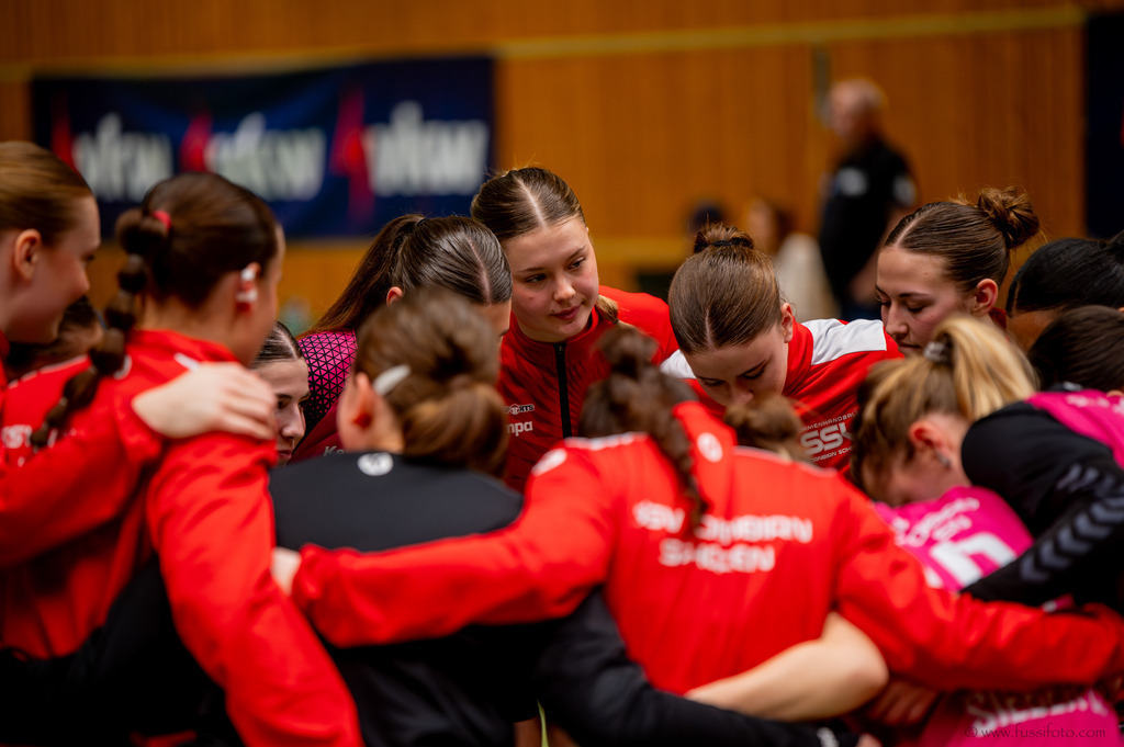 DSC_9712 | "Fussifoto.com – Ihr Ansprechpartner für hochwertige Fotografie! Entdecken Sie kreative Bilder und professionelle Dienstleistungen. Kontaktieren Sie uns für Ihre Projekte!"