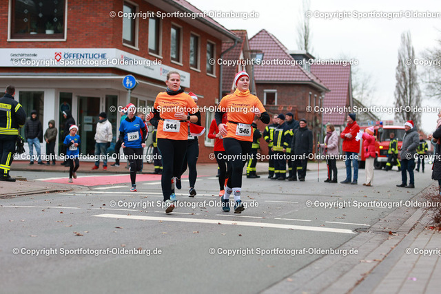 AMLA2483 | Bildershop "Sportfotograf-Oldenburg" mit Fotos von Sportevents in Oldenburg und Umzu. - Realisiert mit Pictrs.com