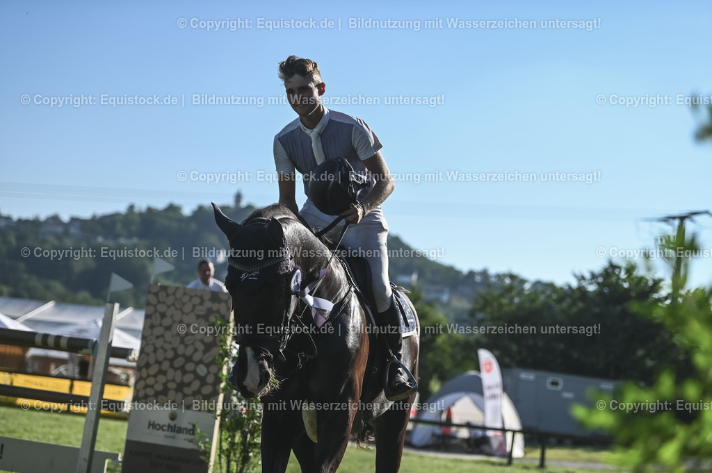 20230908_24_Springen_M_0100 | equistock