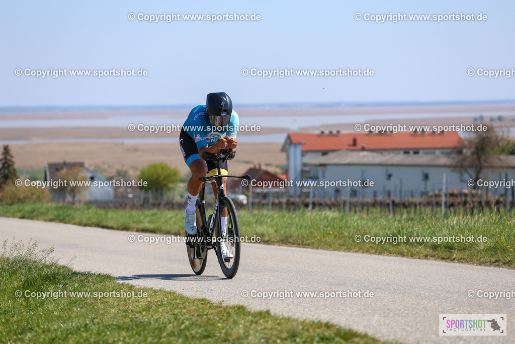 IMG_9170 | @sportshot_your_pictrs #yourpictures#roadtowm2029 #nrm #neusiedlerseeradmarathon #neusiedlersee #neusiedlerseetourismus #burgenland #mörbisch #nrm26 #burgenlandtourismus #voglundco #poweredbyburgenlandtourismus #radsport #rad #marathon #ucigranfondo #visitburgenland #ucigranfondoworldseries