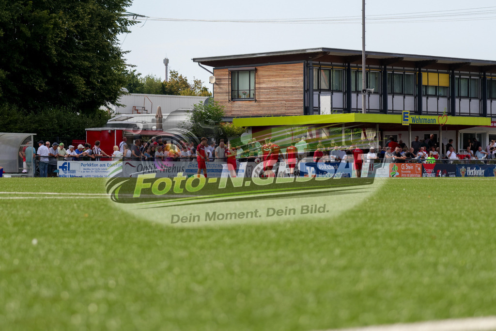 FC RW Kirchlengern - SuS Bad Westernkotten | Auf dem Bild zu sehen: FC RW KirchlengernFC RW Kirchlengern, SuS Bad Westernkotten, Saison 26/27, Westfalenliga, Kirchlengern, Deutschland - Realisiert mit Pictrs.com