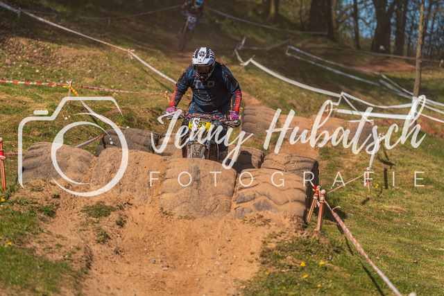 JHF.ECHT.4h.Samstag880 | jennyhubatsch-endurofotografie