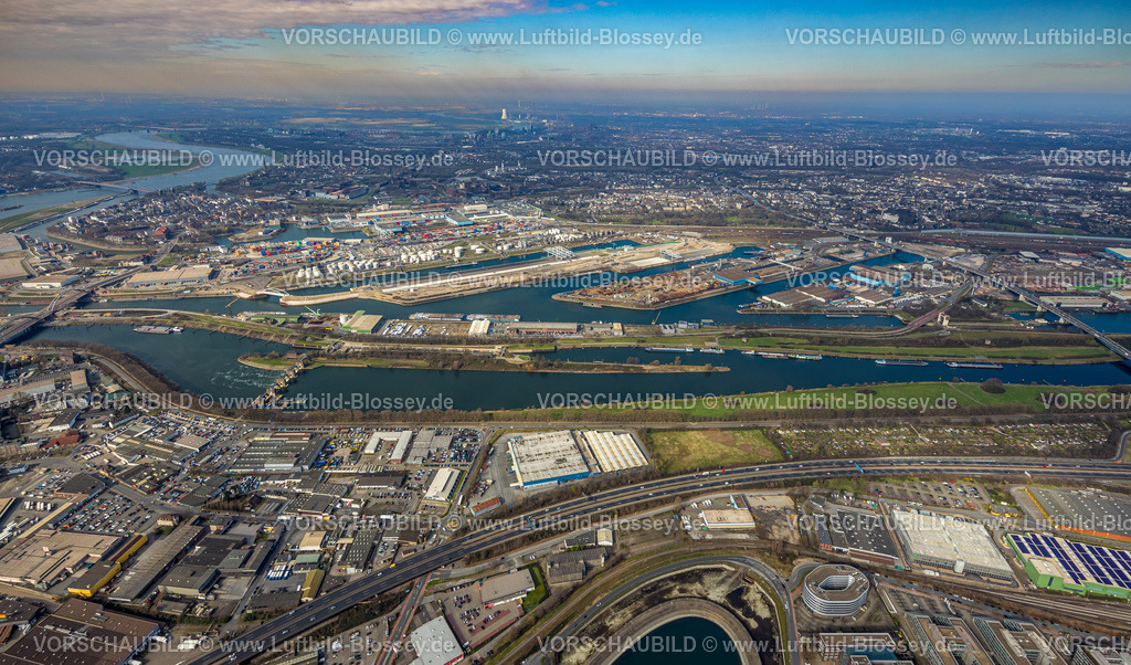 Duisburg240304253 | Luftbild, Duisport - Duisburger Hafen, Hafengebiet mit Ölinsel, Kohleninsel und Schrottinsel, Fernsicht, Ruhrort, Duisburg, Ruhrgebiet, Nordrhein-Westfalen, Deutschland, Duisburg-N