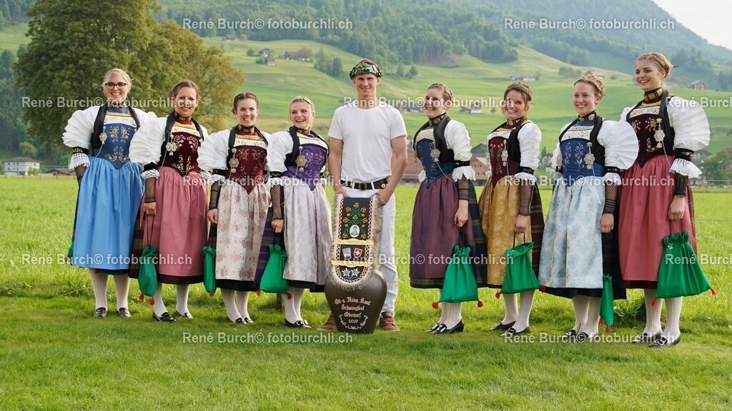 93 | René Burch leidenschaftlicher Fotograf aus Kerns in Obwalden.  Hier finden sie Sport, Landschaft und Natur Fotografie.
 - Realisiert mit Pictrs.com
