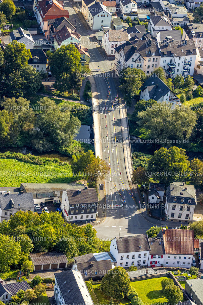 Arnsberg230904730 | Luftbild, Ruhrbrücke Henzestraße, Arnsberg, Sauerland, Nordrhein-Westfalen, Deutschland
