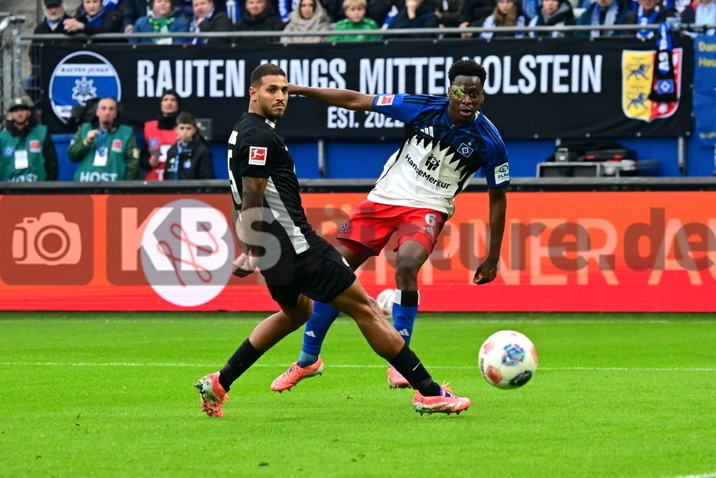 KBS Picture_HSV-Wolfsburg_022 | v.v. de Souza Costa Viniciius (VfL Wolfsburg) , Lokonga Albert Sambi (HSV) ,Sportplatz :  Volksparkstadion, - Realisiert mit Pictrs.com