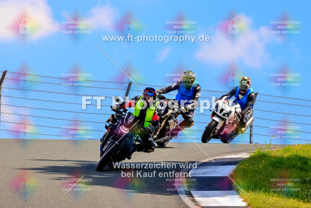 _TCM4502 | Hier findet Ihr Bilder von Touristenfahrten auf der Nürburgring Nordschleife oder von anderen Veranstaltungen die ich besucht habe. Viel Spass beim Durch Schauen 