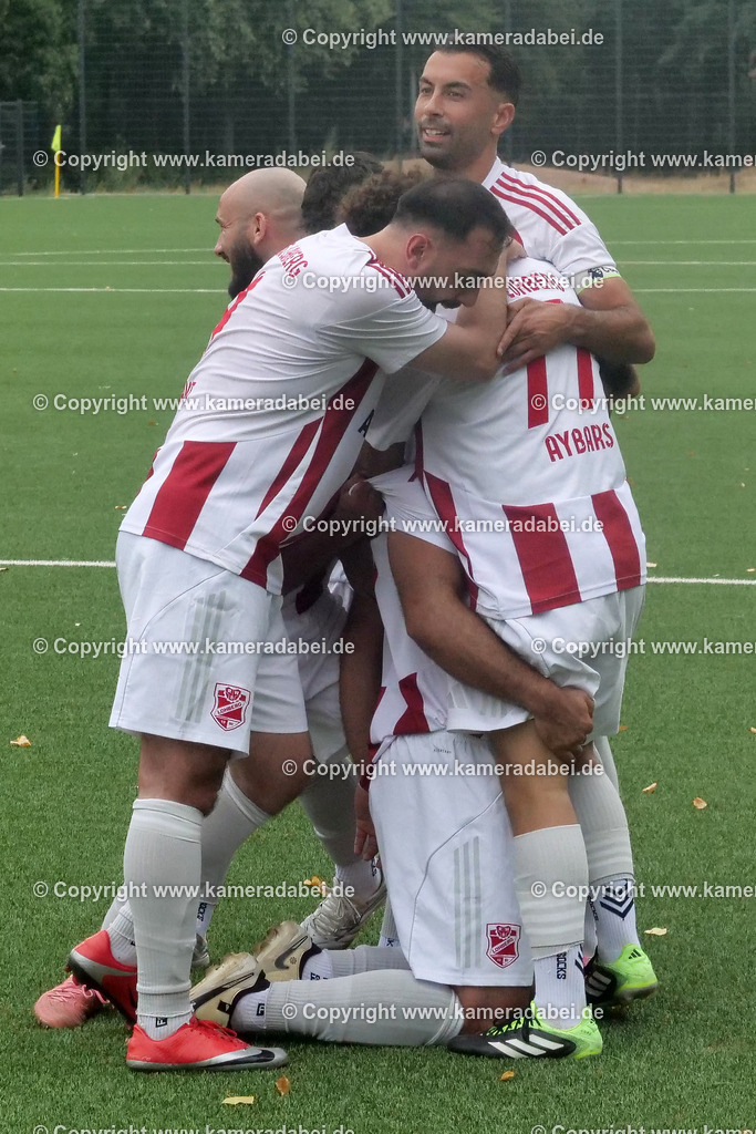 Fußball : LBS - Turnier am 18.07.2026 in Dinslaken | Fußball : LBS - Turnier am 18.07.2026 in Dinslaken ausgerichtet vom RWS Lohberg. Teilnehmende Mannschaften : RWS Lohberg, SV 08/29 Friedrichsfeld,Sus 09 Dinslaken,TV Voerde,STV Hünxe,SGP Oberlohberg,TV Jahn Hiesfeld und Rheinland Hamborn. - Realisiert mit Pictrs.com