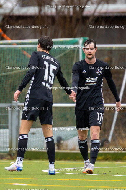 Fußball I Herren I Saison 2025-2026 I Landesfreundschaftsspiel I SC Rönnau - SSG Rot-Schwarz Kiel 084 | v.l. Mats Hamann (15, SC Rönnau), Janick Loose (11, SC Rönnau) - Realisiert mit Pictrs.com