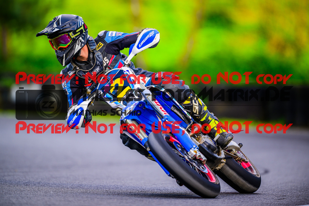 MaZZes_FotoMatrix_240510_6007705_6709 | S1