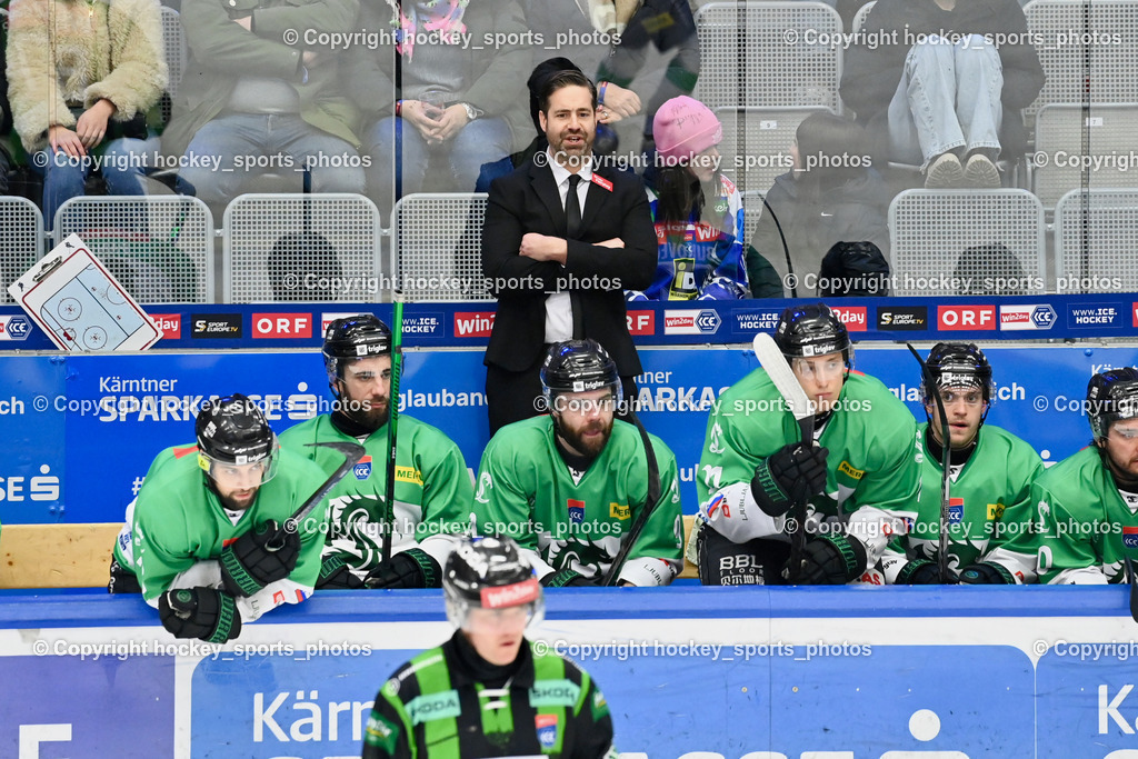 EC IDM WÄRMEPUMPEN VSV vs. Olimpija Ljubljana | Spielerbank Olimpija Ljubljana, Headcoach Olimpija Ljubljana BEN COOPER, EC IDM WÄRMEPUMPEN VSV vs. Olimpija Ljubljana, EC IDM WÄRMEPUMPEN VSV vs. Olimpija Ljubljana am 01.02.2026 in Villach (Stadthalle Villach), Austria, (Photo by Bernd Stefan)