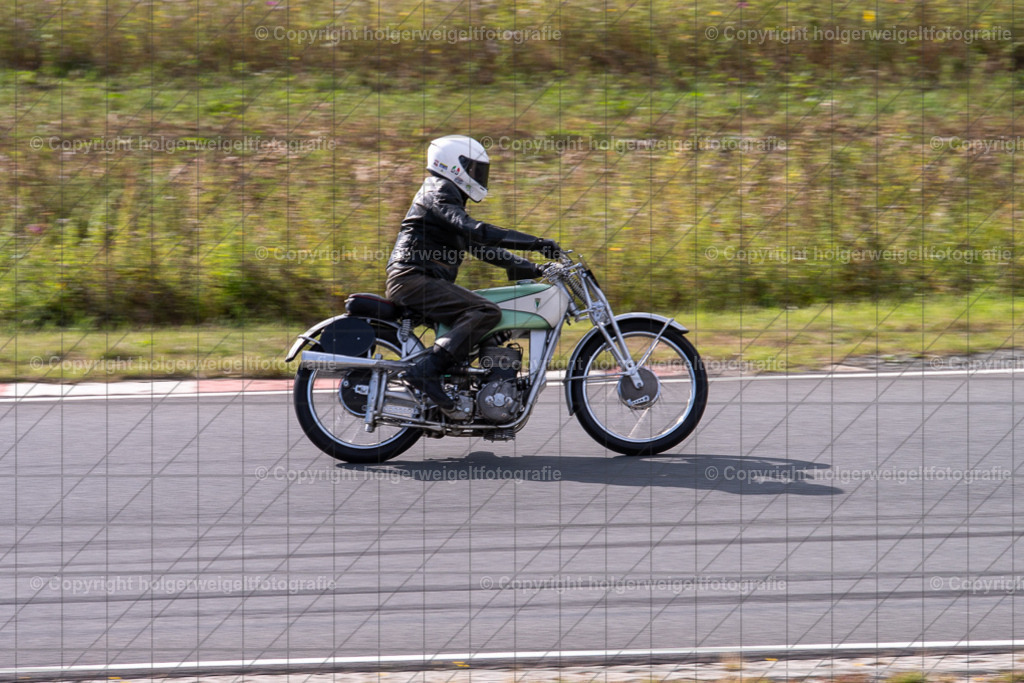 20250907102434D75_6657 | Bitte beachten!!!
Alle Fotos dieser Galerie sind nur grundbearbeitet. Im Falle eines Verkaufs, werde ich die Fotots noch mit dem nötigen Feinschliff versehen. - Realisiert mit Pictrs.com