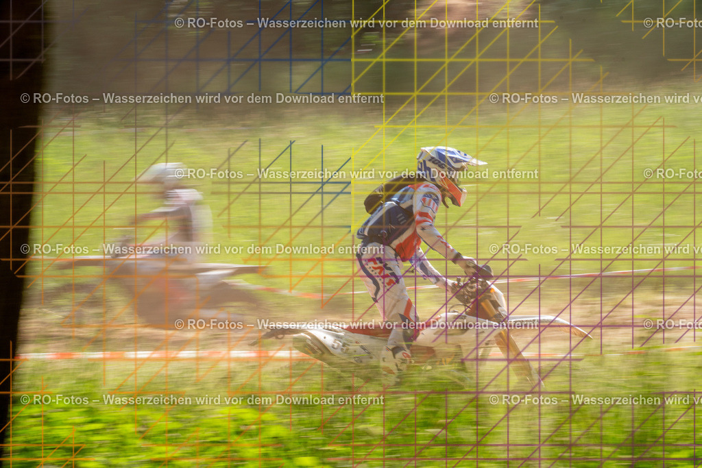 Wolfshausen 3 Lauf -1081 | Sportfotografie von RO-Fotos: Motorsport, Motocross, Enduro, Laufveranstaltungen und Triathlon. Professionelle Fotos von Sportlern und Events. - Realisiert mit Pictrs.com