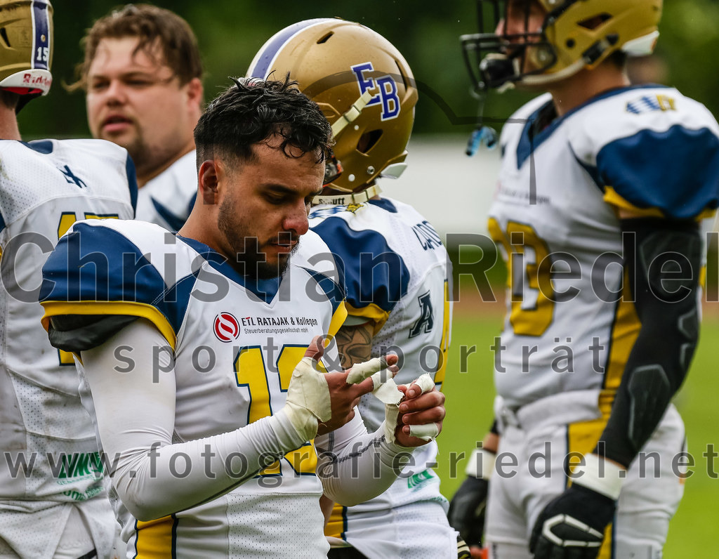 2022-05-29_142_Erding_Bulls_gegen_Nuernberg_Rams | Erding, Deutschland, 29.05.2022:
Fußball, Regionalliga 2022, 5. Spieltag, Erding Bulls gegen Nürnberg Rams, Endergebnis: 10:16

Foto: Christian Riedel / fotografie-riedel.net