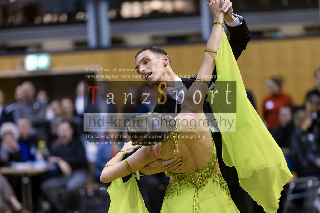 20241102_DM_HGR_Std_10125 | Tanzsportbilder, Standardtanz, Lateintanz, WDSF, DTV, LTVB, dancecomp, goc, hessen tanzt, blaues band der spree, walzer, tango, wiener walzer, slowfox, quickstepp, samba, rumba, cha-cha-cha, paso doble. jive, hd-kroft photography, turniertanzsport
