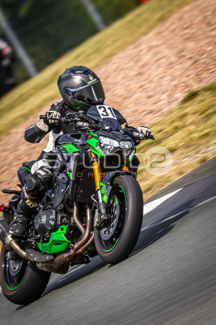 0031-260815BB-022_31 | Deine Full-Service-Agentur für ✔️Videoproduktionen und ✔️Motorsportfotografie Jetzt Angebot anfragen!
